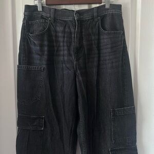 Black Cargo Jeans